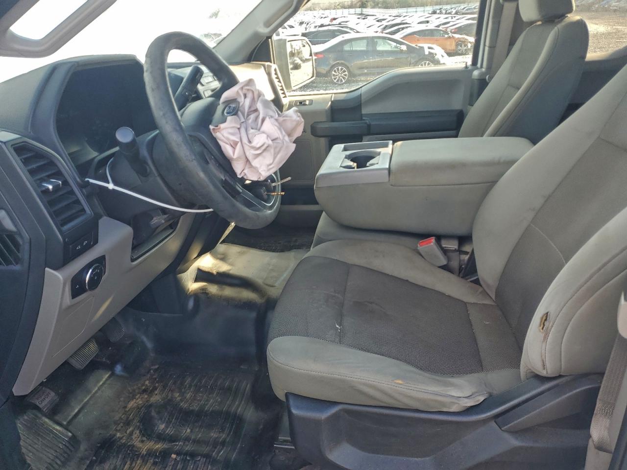 Ford F-150 Super Cab Image 7