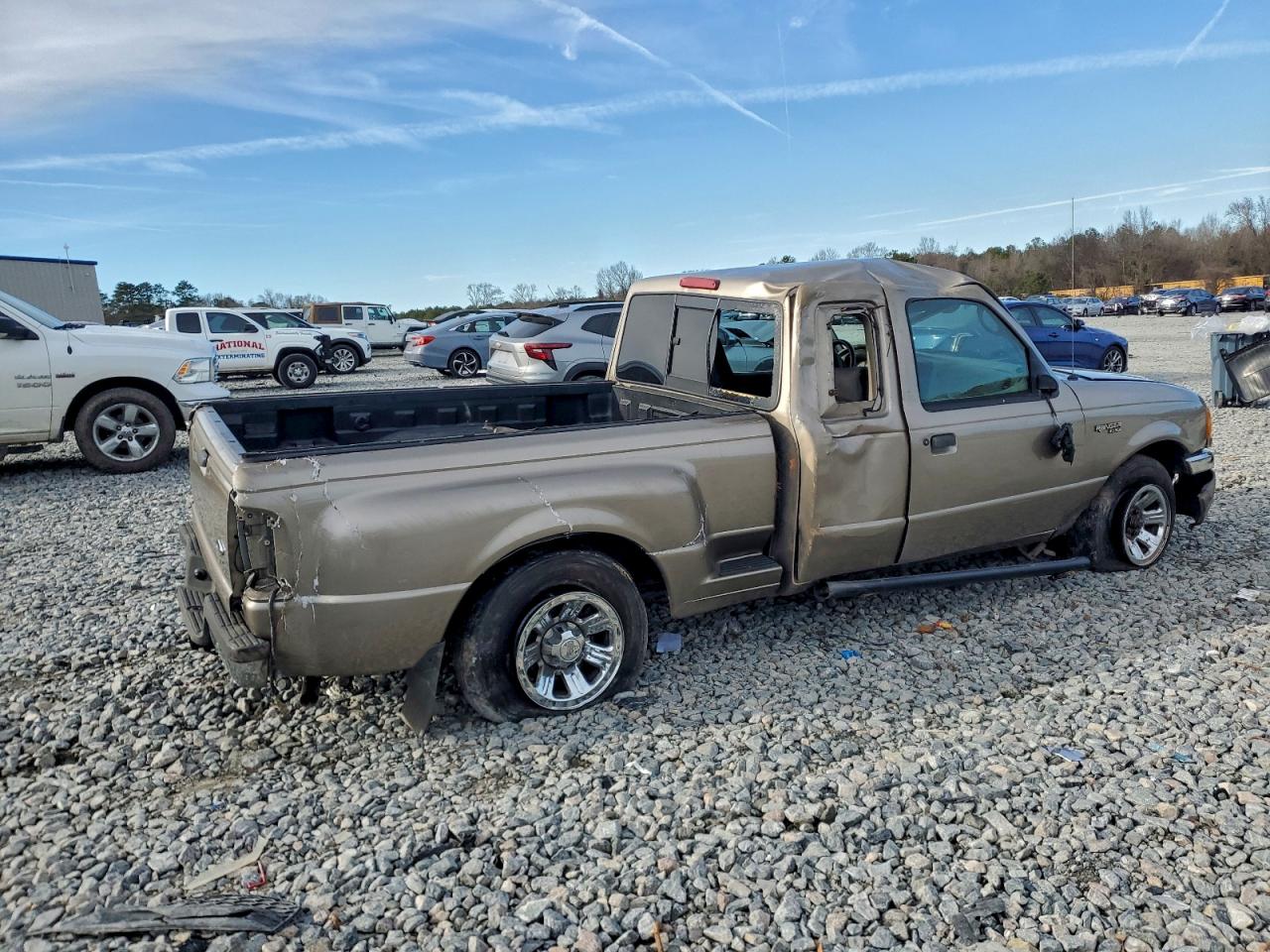 Ford Ranger Super Cab Image 2