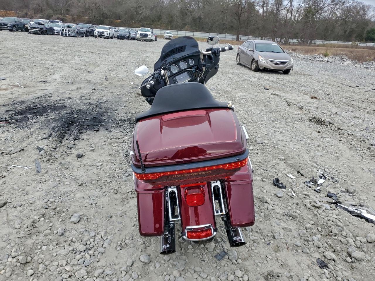 Harley-Davidson Flhtcul Ul Ultra Classic Low Image 2