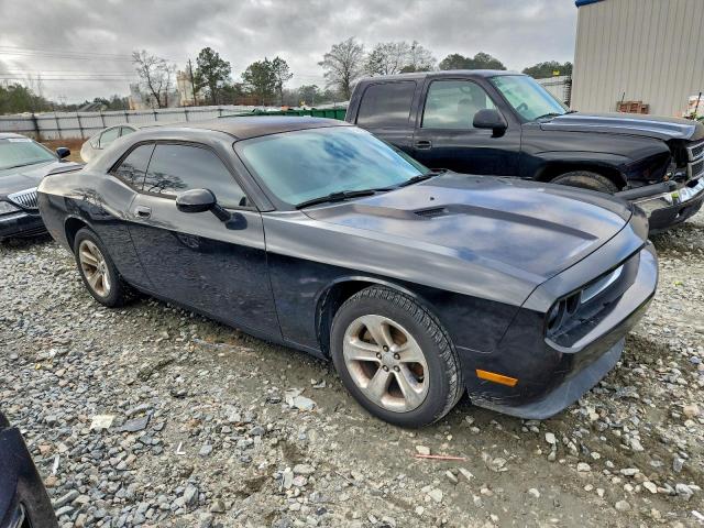 Dodge Challenger Se Image 2