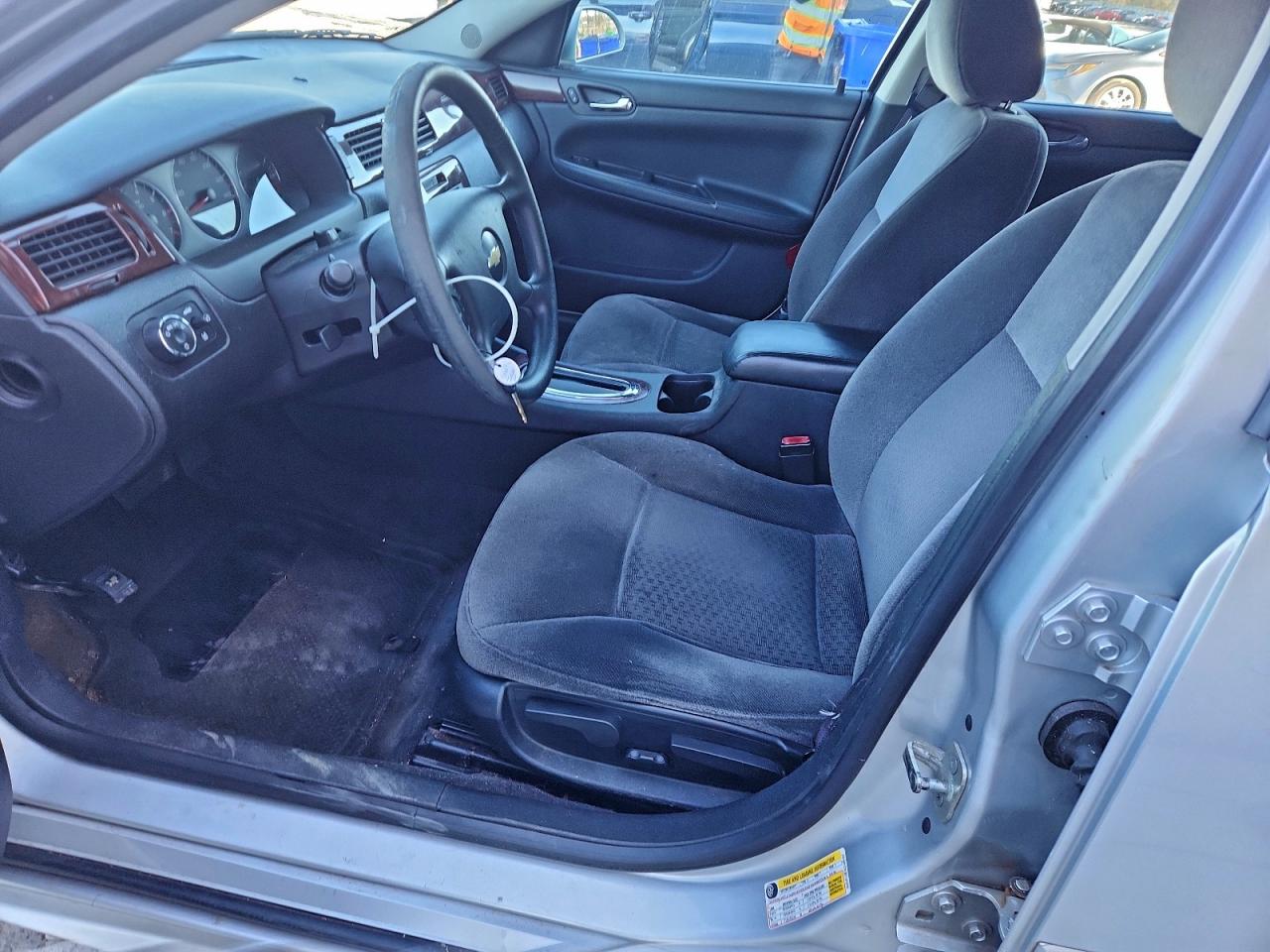 Chevrolet Impala 1lt Image 10