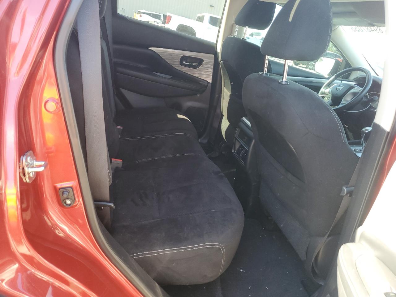 Nissan Murano S Image 8