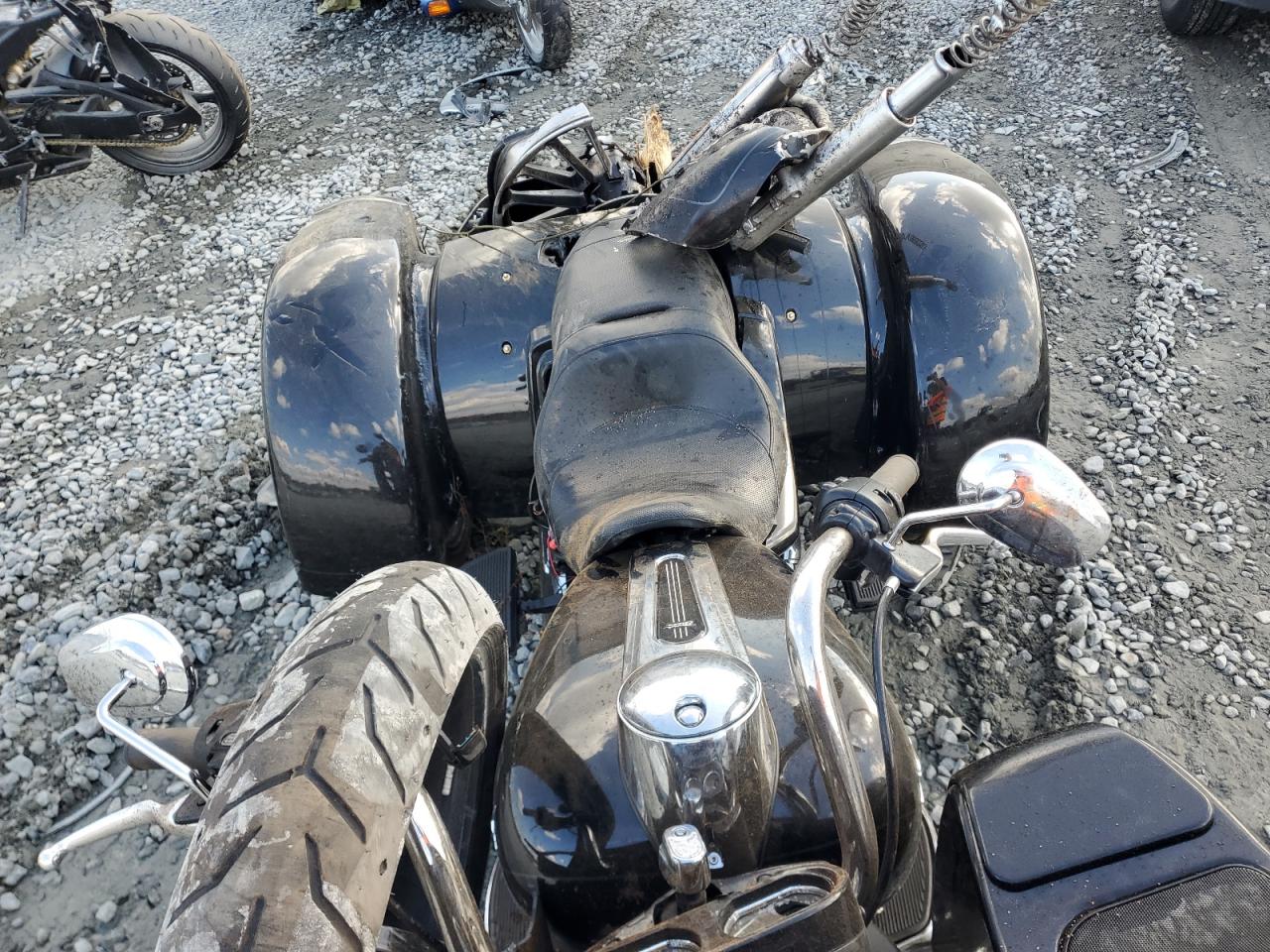 Harley-Davidson Fltrt Image 3