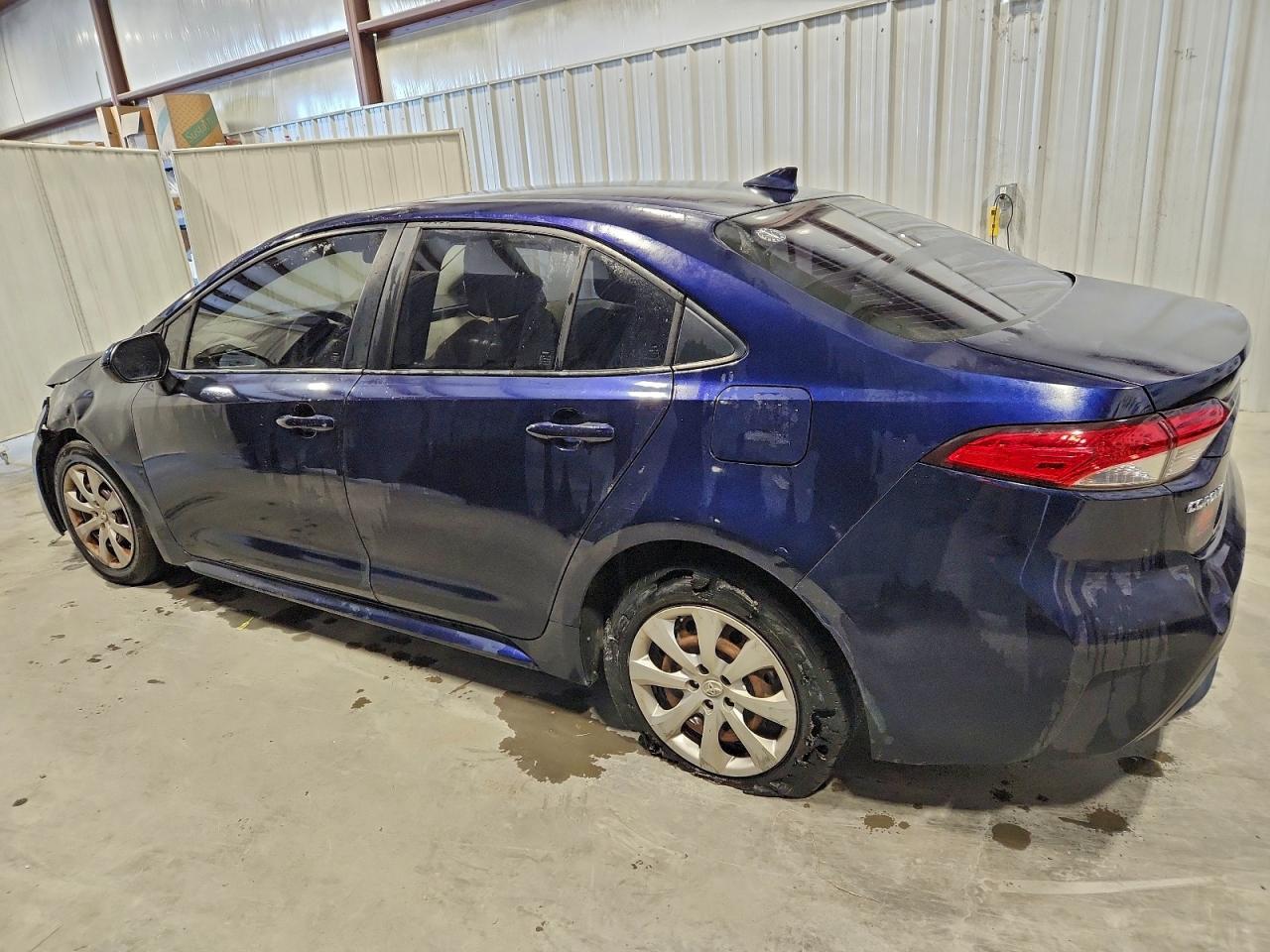 Toyota Corolla Le Image 5