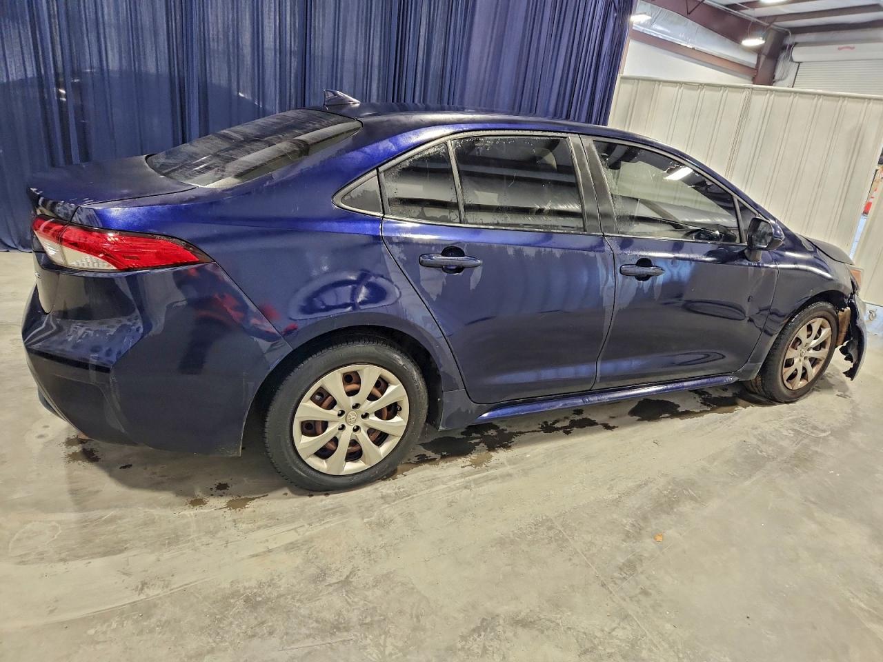 Toyota Corolla Le Image 11