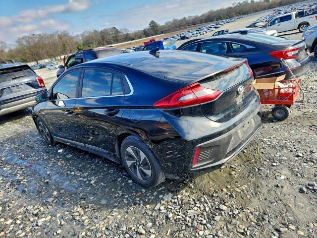 Hyundai Ioniq Sel Image 2