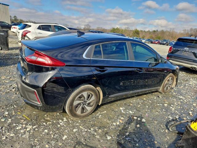 Hyundai Ioniq Sel Image 11