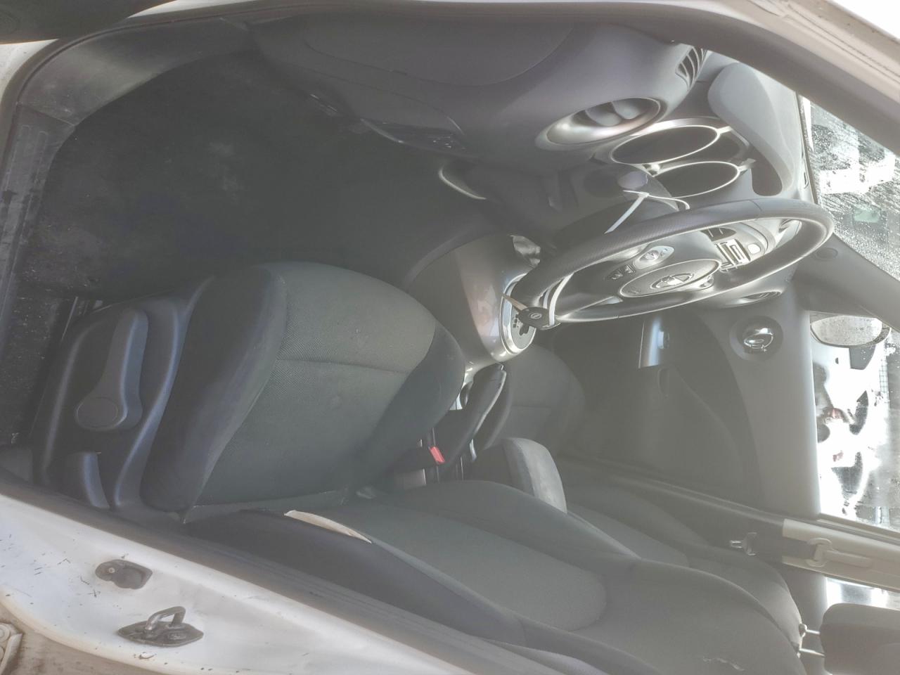 Nissan JUKE S Image 2