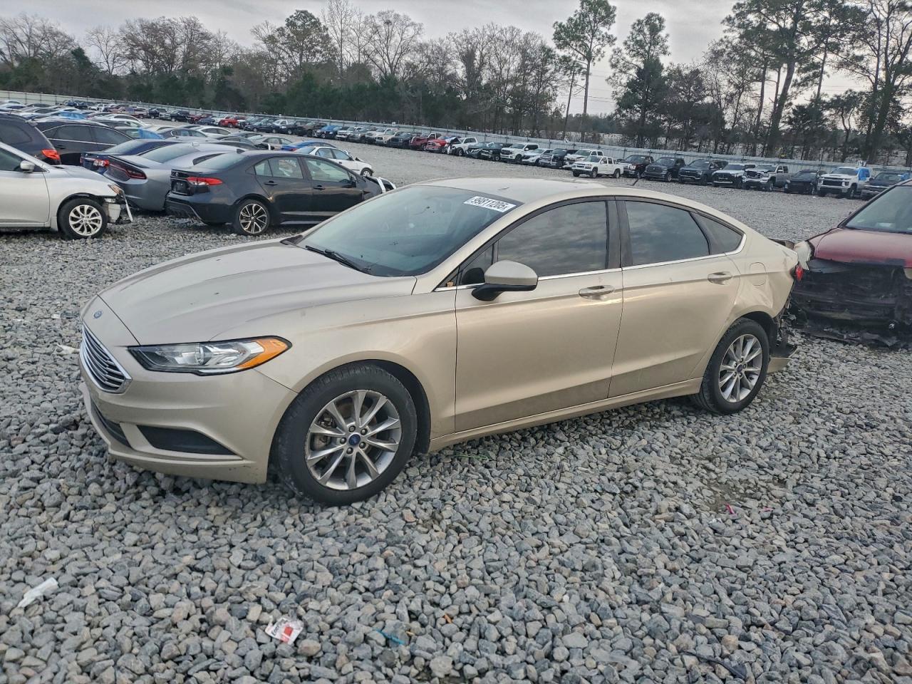 Ford Fusion Se Image 1