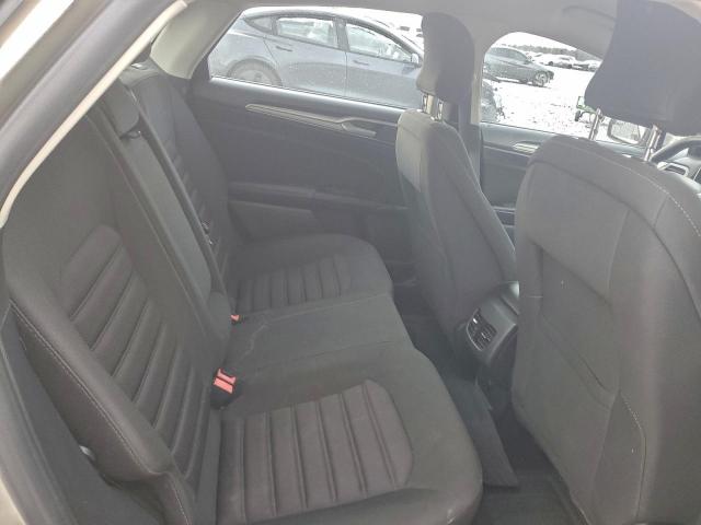 Ford Fusion Se Image 5